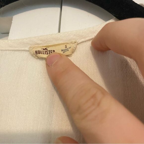 Hollister size small Boho Fringe Blue Floral Gauzy Lightweight Kimono Cardigan - Picture 4 of 8